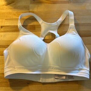 Victoria’s Secret high intensity sports bra